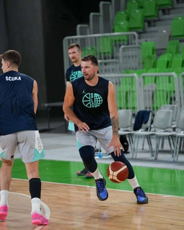 NG28-关于赛地聚焦——NBA季后赛今夜热度飙升，德国国家队主帅复盘，信心回归，年轻球员获得机会的信息