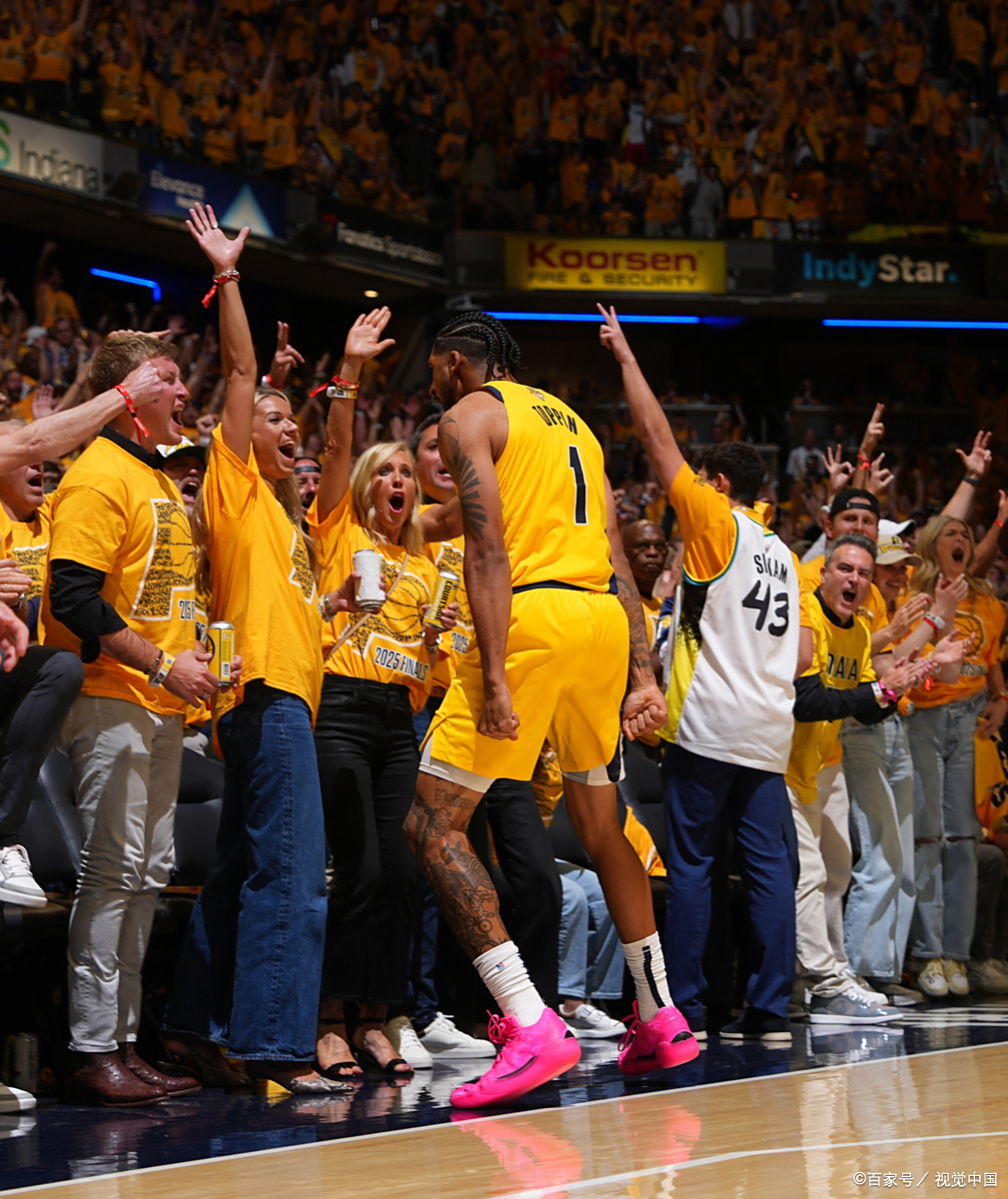 全明星赛国际比赛日走向成谜;洛杉矶湖人更衣室发声;更衣室稳定;纪律约束更严格的简单介绍 全明星赛国际比赛日走向成谜;洛杉矶湖人更衣室发声;更衣室稳定;纪律约束更严格的简单介绍