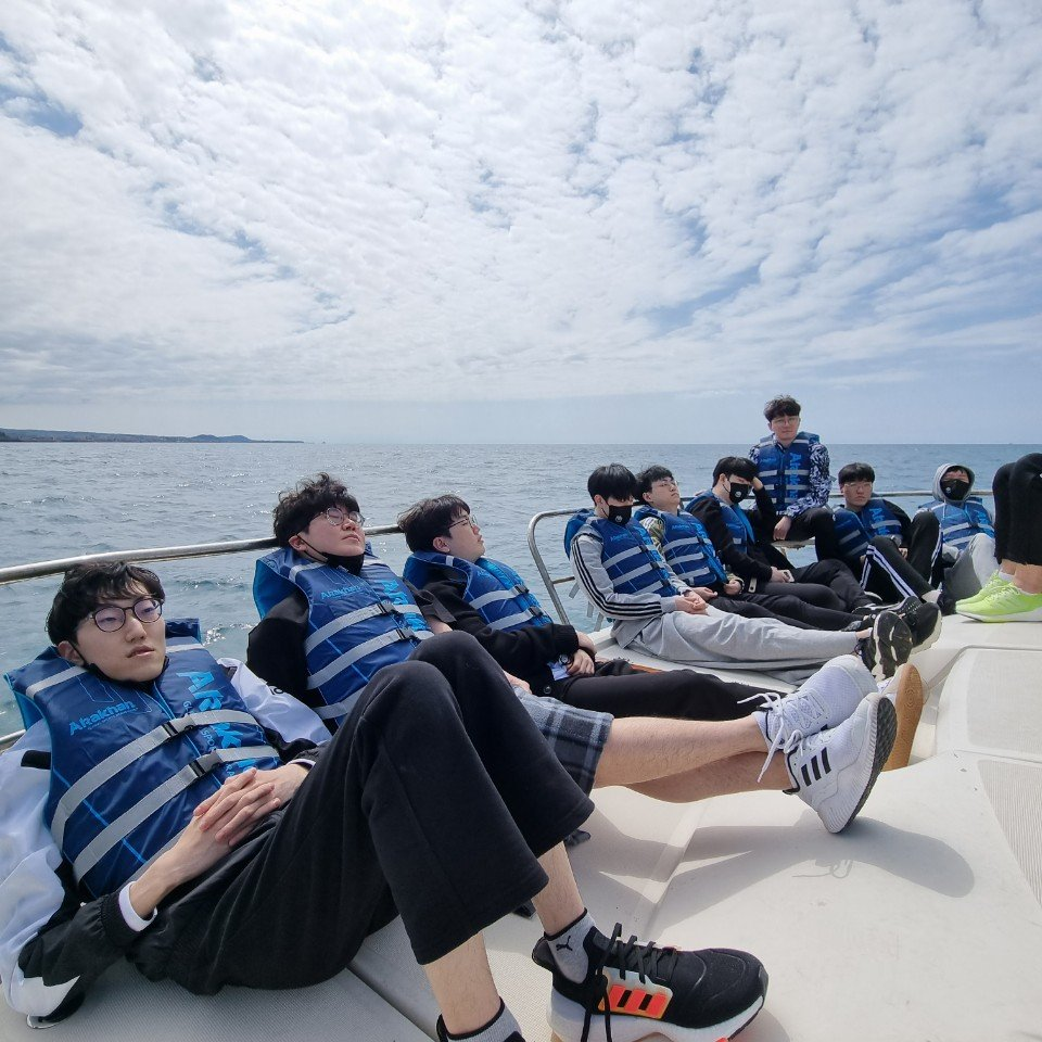 南宫28-JackeyLove连续十二场比赛得分超过突破纪录，C9挑战极限！的简单介绍