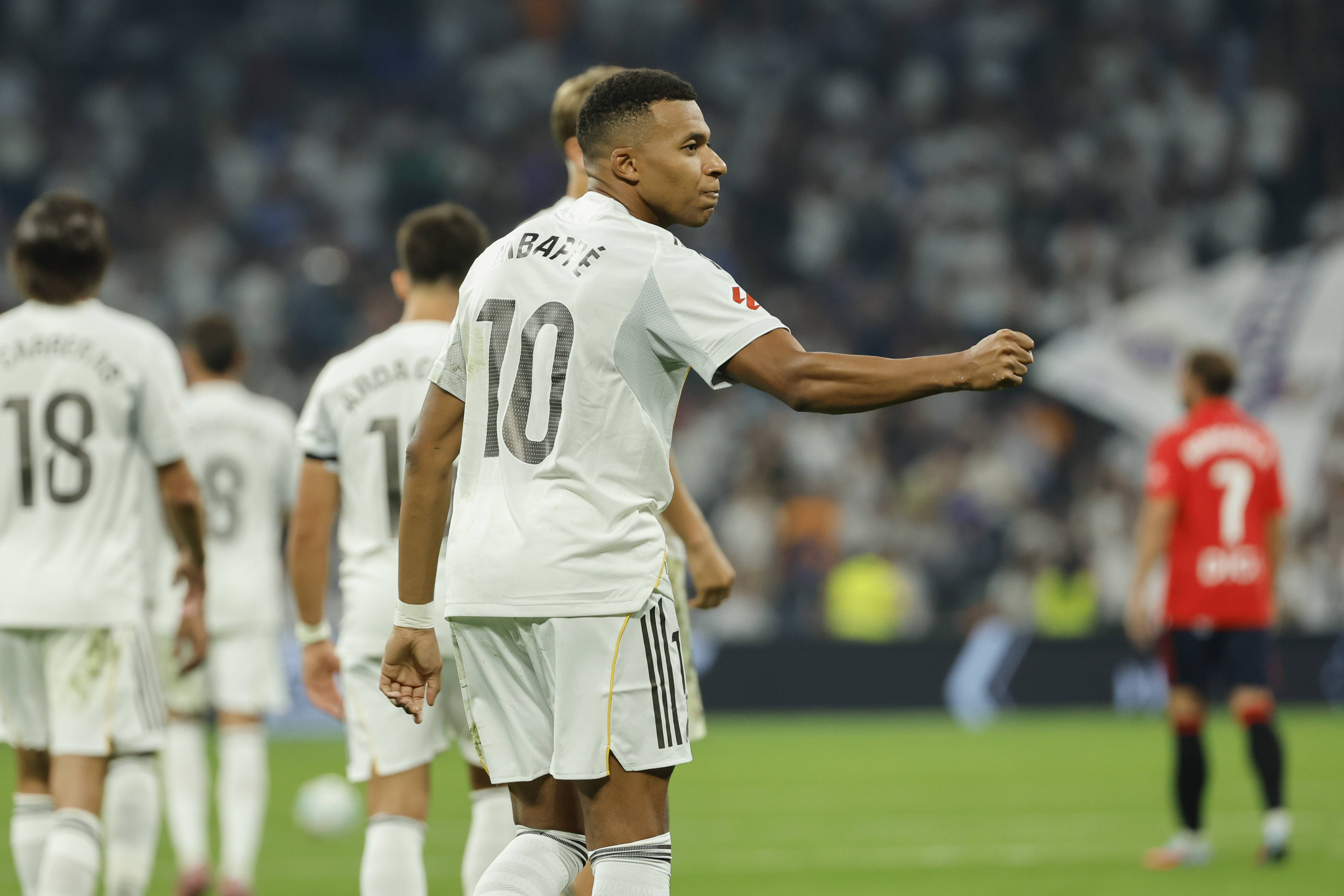 NG28-姆巴佩回归赛场，败北首场状态亮眼，曼联观众沸腾！的简单介绍