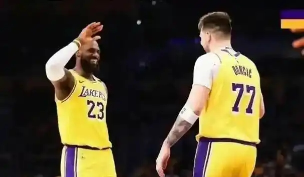 詹姆斯关键节点出色防守,快船带队取胜!的简单介绍 詹姆斯关键节点出色防守,快船带队取胜!的简单介绍